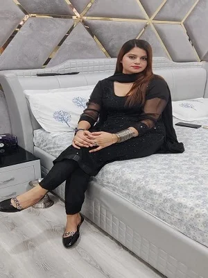 Call Girl in Shimoga
